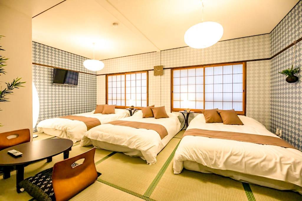 Funhouse-To North Umeda Guestresidence Ōsaka Extérieur photo