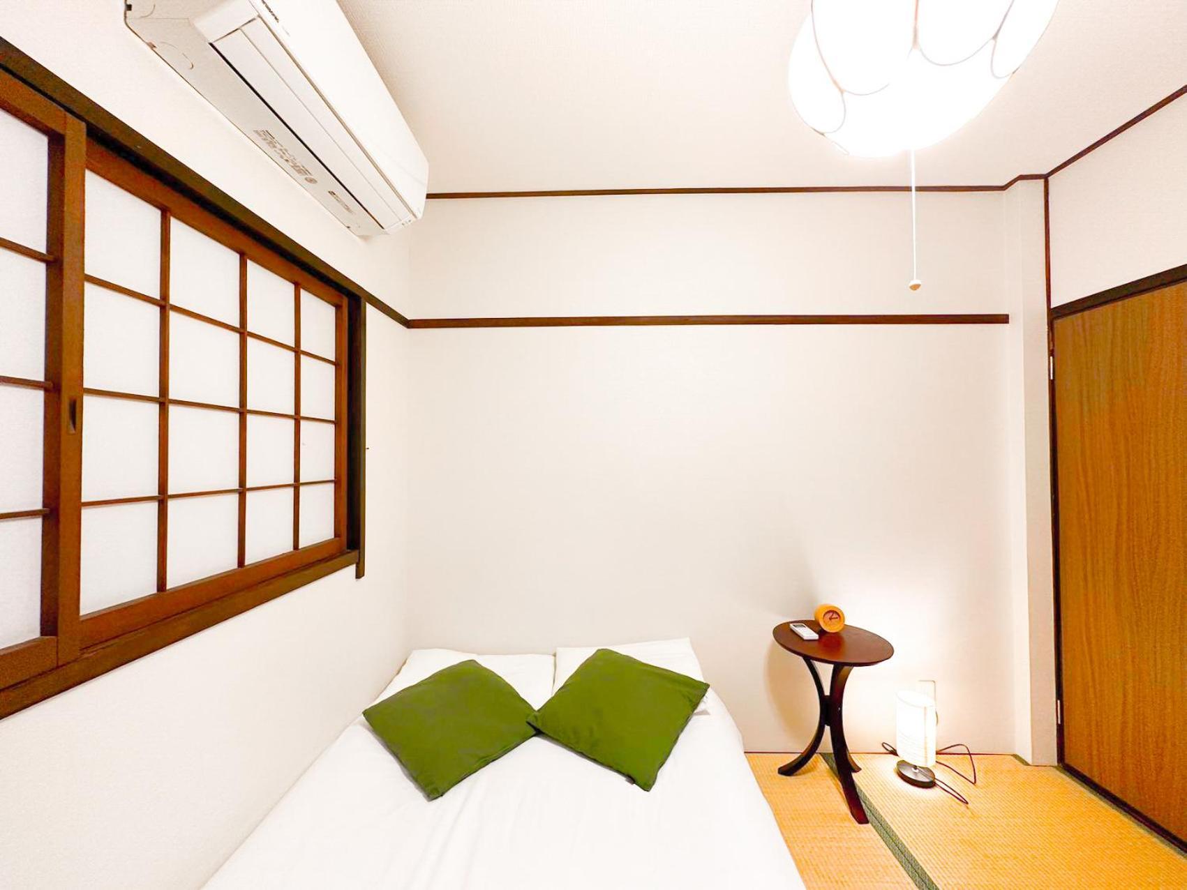 Funhouse-To North Umeda Guestresidence Ōsaka Chambre photo