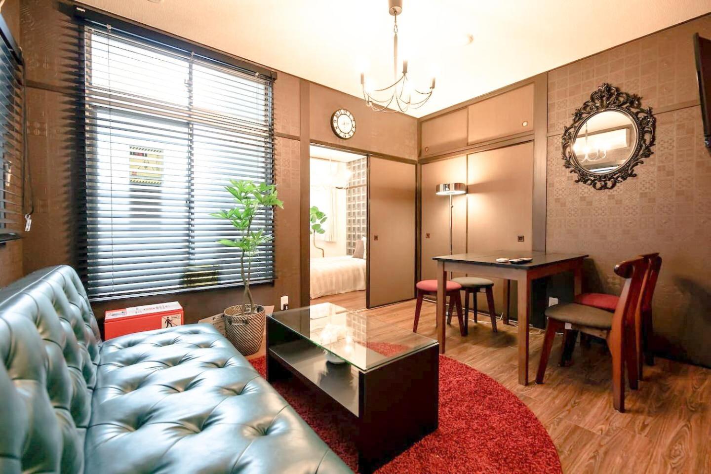 Funhouse-To North Umeda Guestresidence Ōsaka Extérieur photo